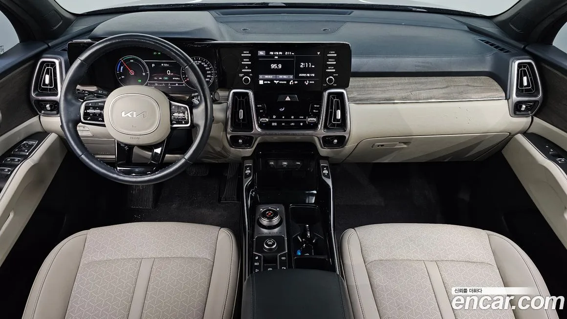 Kia Sorento — фото 6
