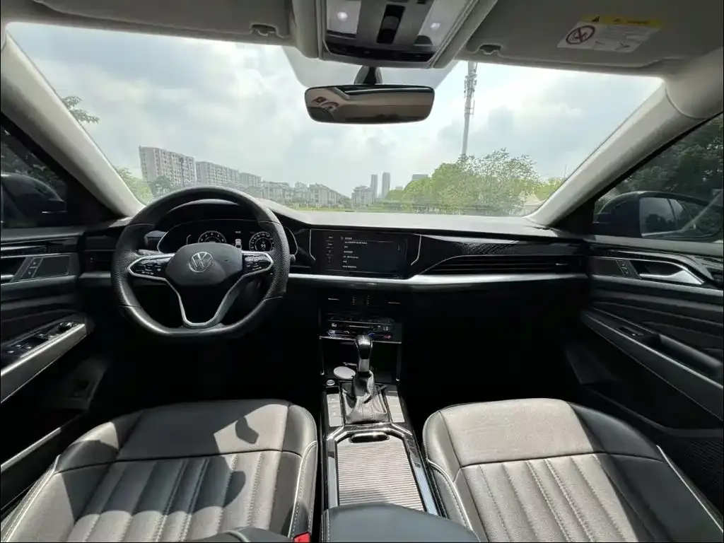 Volkswagen Passat — фото 9