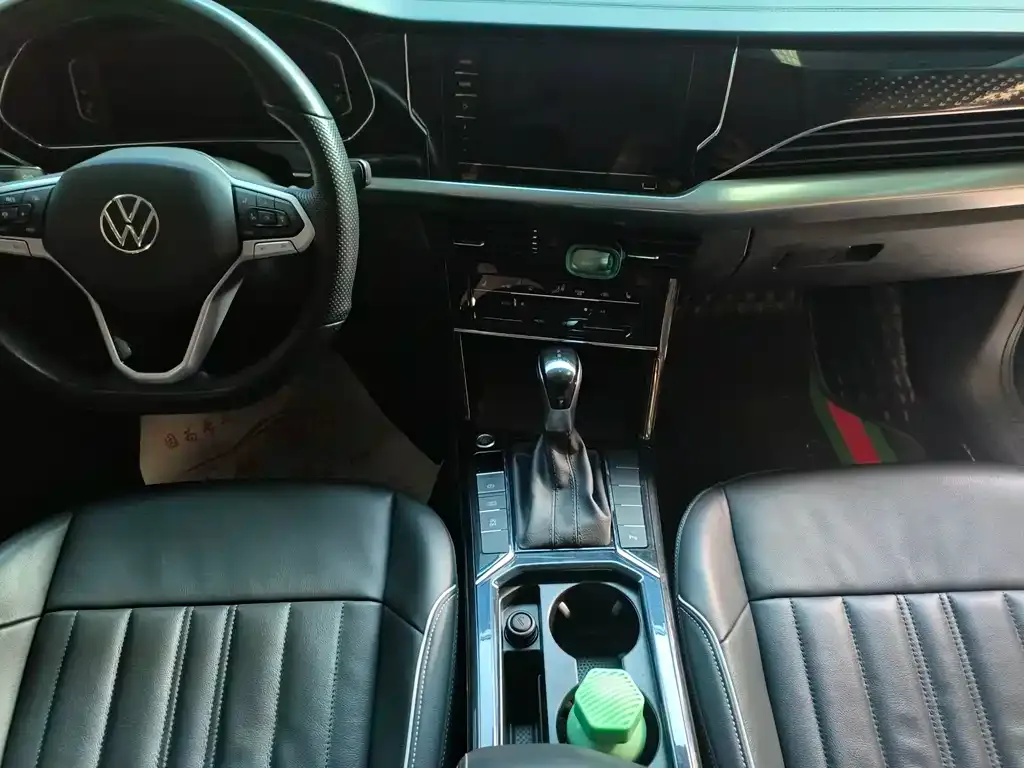 Volkswagen Passat — фото 4