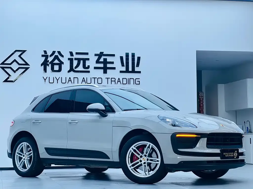 Porsche Macan — фото 9