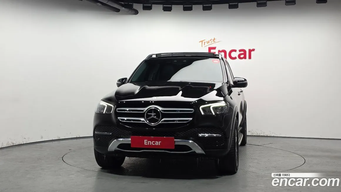 Mercedes-Benz GLE-Class — фото 2