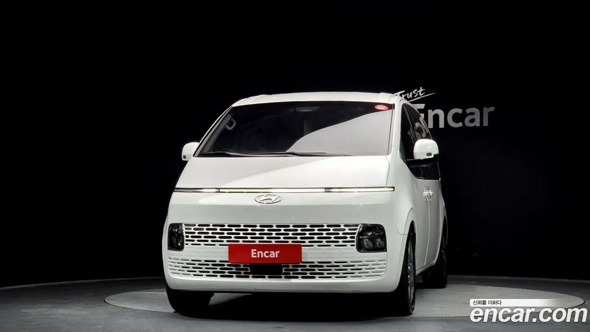 Hyundai Staria — фото 2