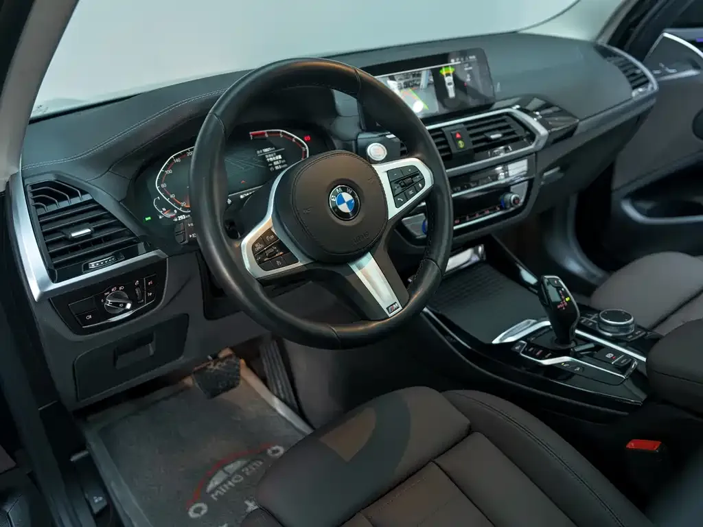 BMW X3 — фото 10