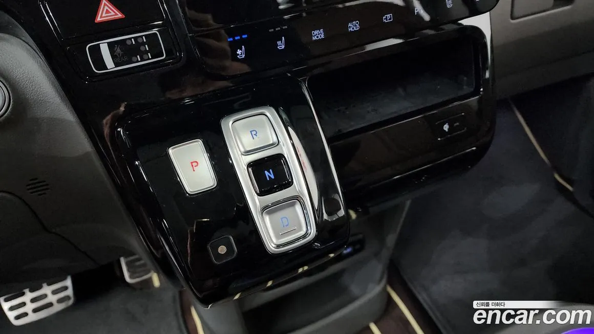 Hyundai Staria — фото 6