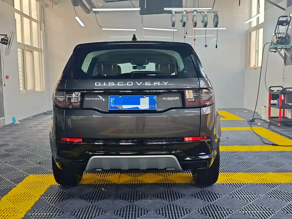 Land Rover Discovery Sport — фото 9