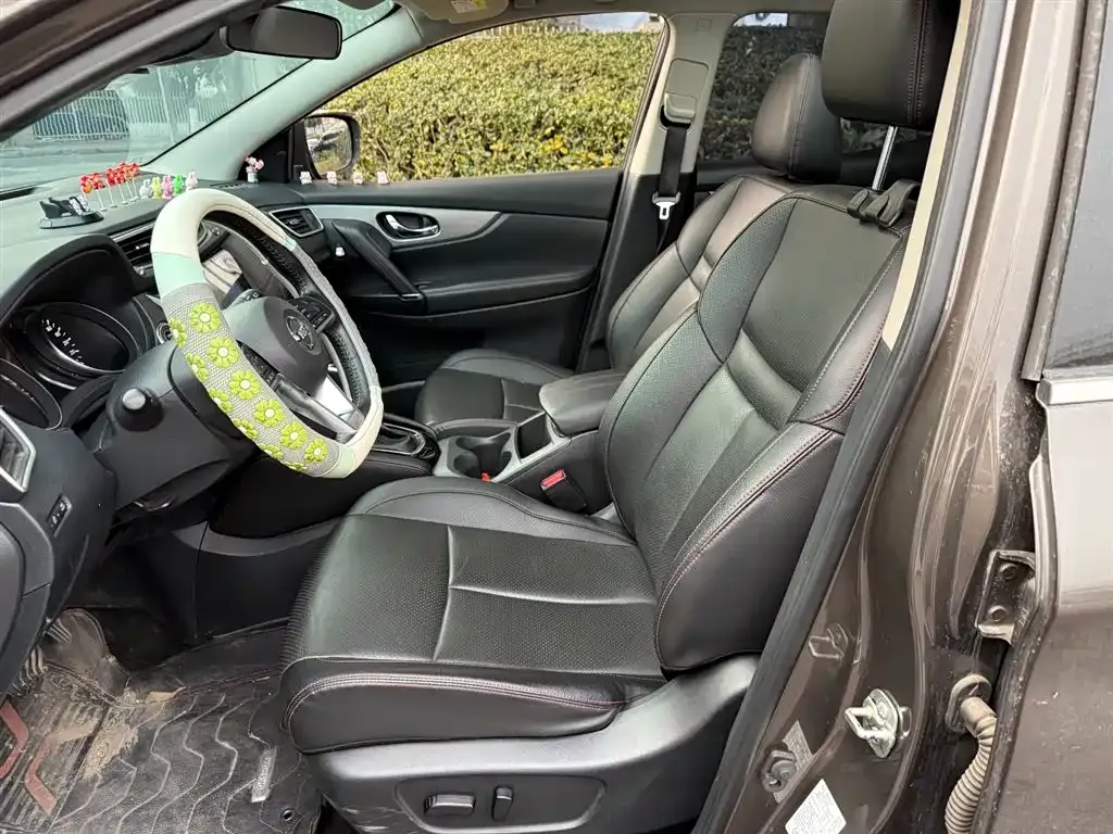 Nissan Qashqai — фото 2