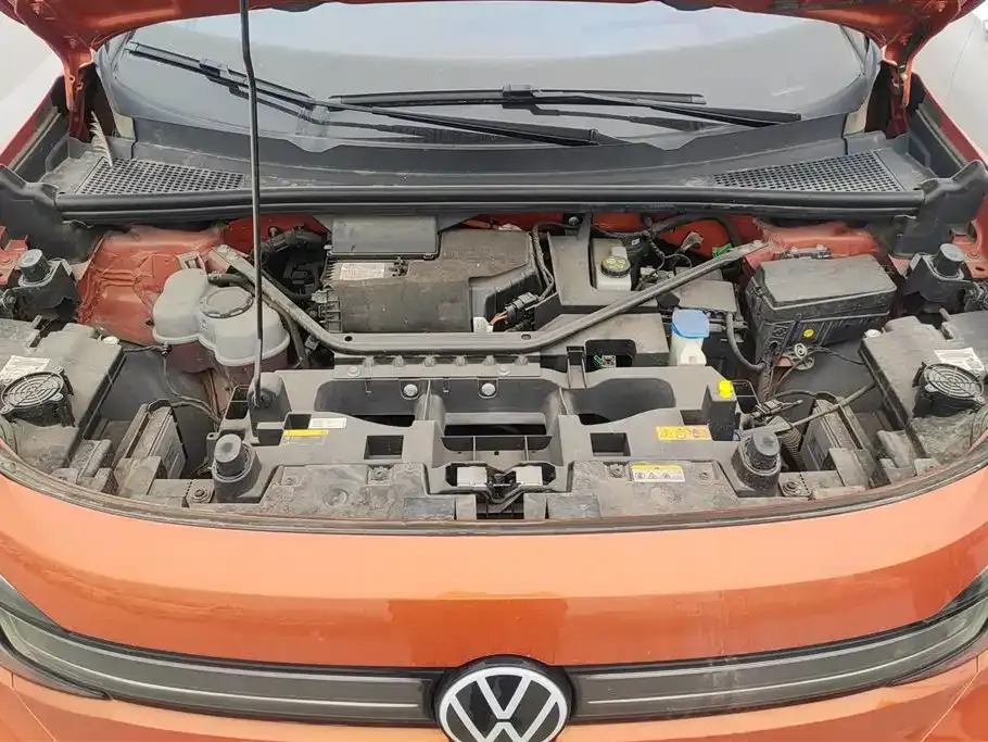 Volkswagen ID.6 Crozz — фото 10