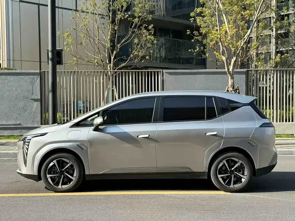 Aion Y — фото 5