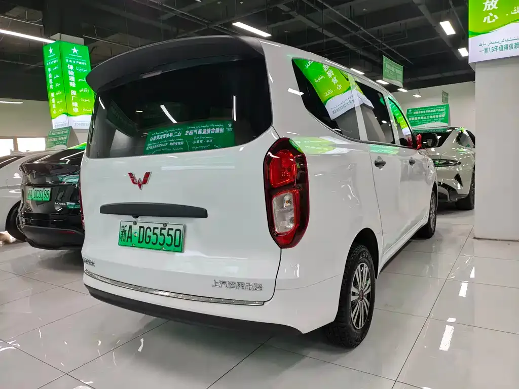Wuling Hongguang EV — фото 10