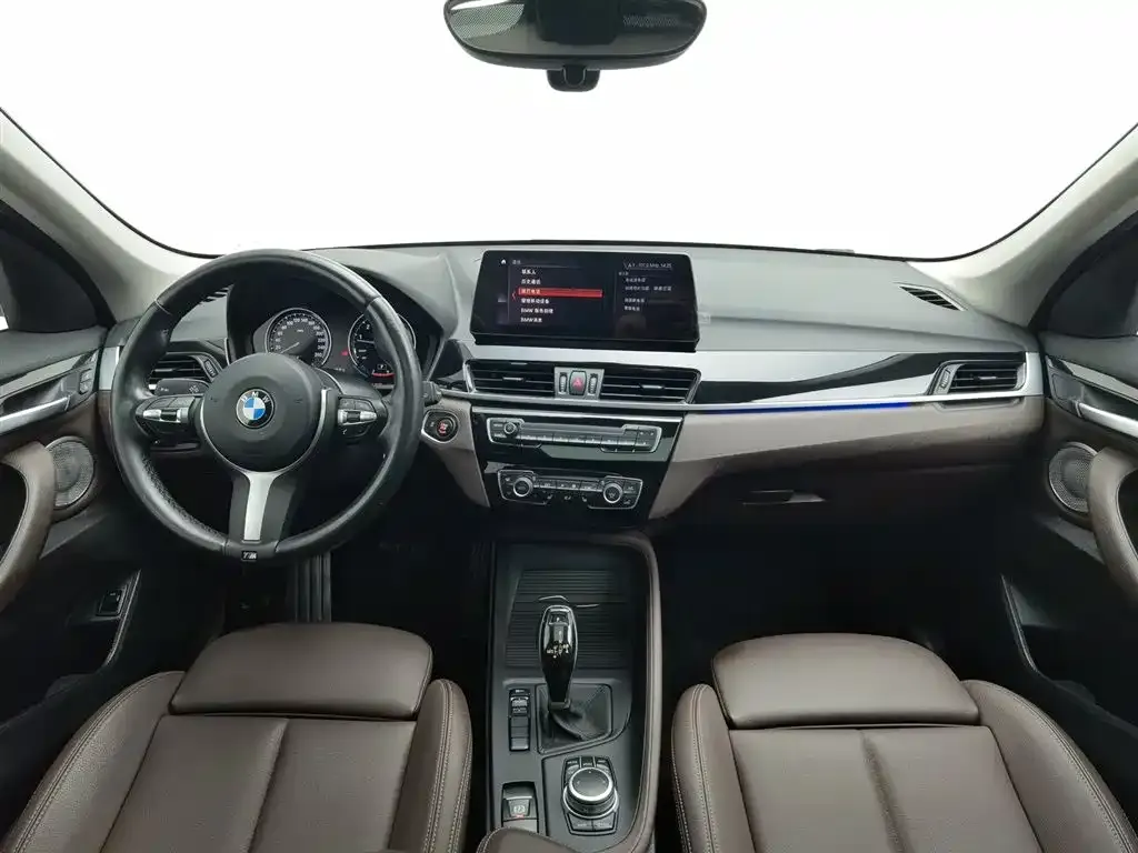 BMW X1 — фото 10