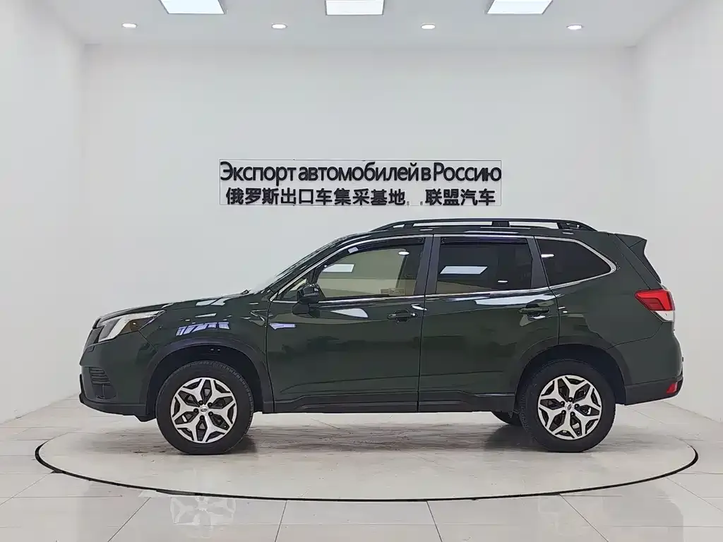 Subaru Forester — фото 6