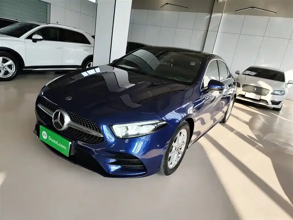 Mercedes-Benz A-Class — фото 1