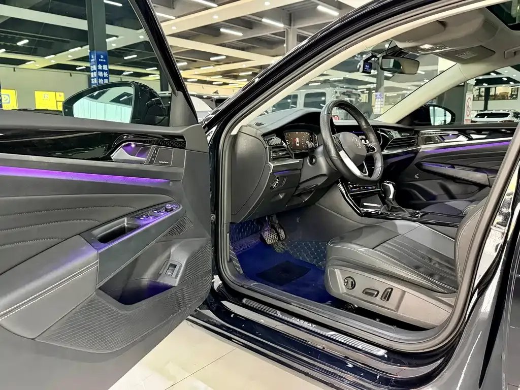Volkswagen Passat — фото 7