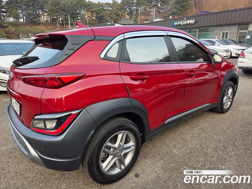 Hyundai Kona — фото 10