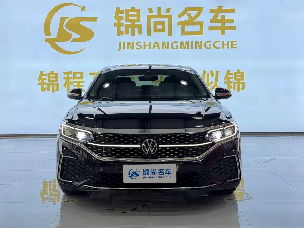 Volkswagen Passat — фото 2