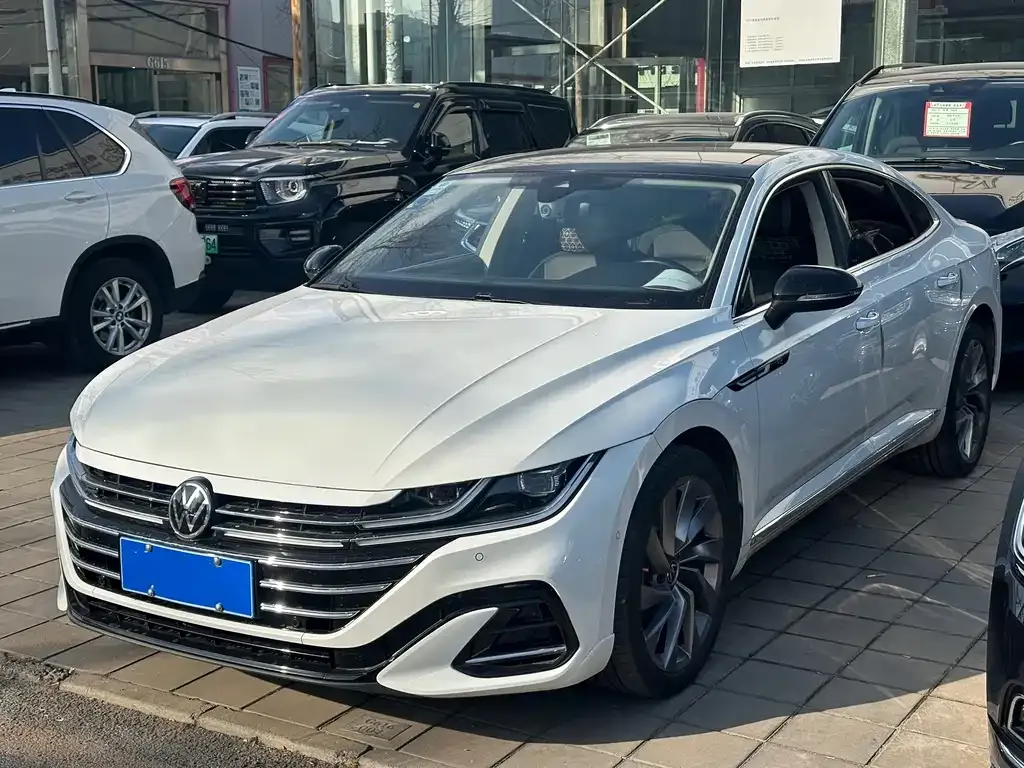 Volkswagen CC — фото 1