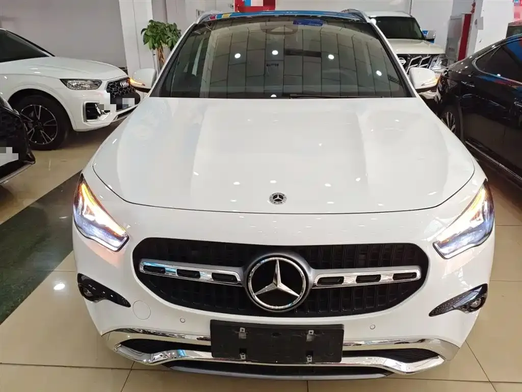Mercedes-Benz GLA — фото 9