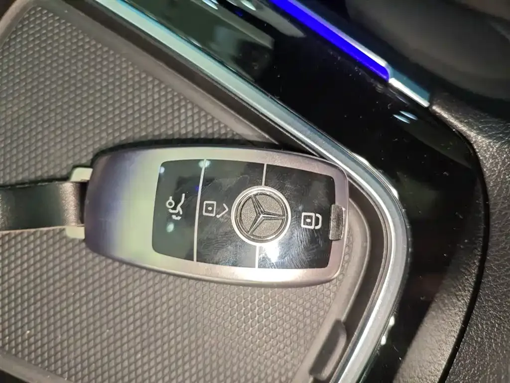 Mercedes-Benz GLA — фото 7