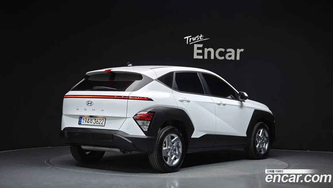 Hyundai Kona — фото 2