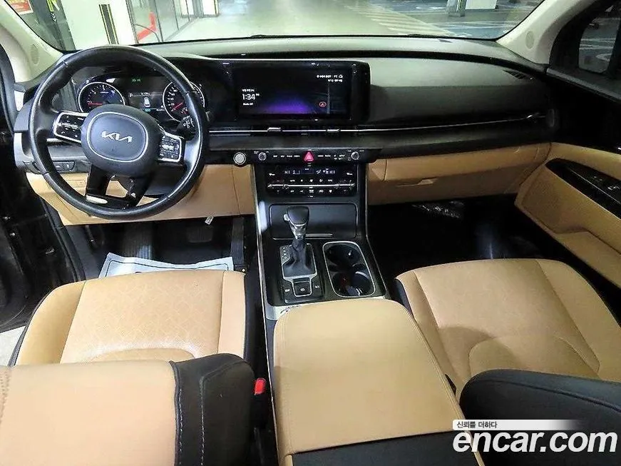 Kia Carnival — фото 9