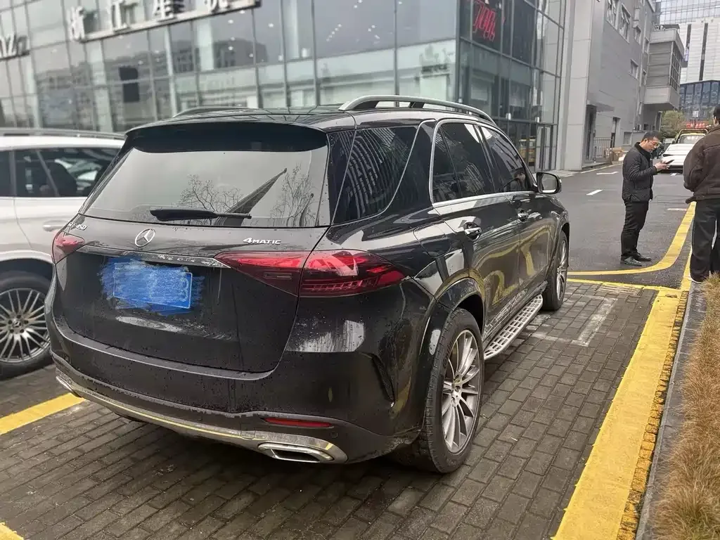 Mercedes-Benz GLE — фото 7