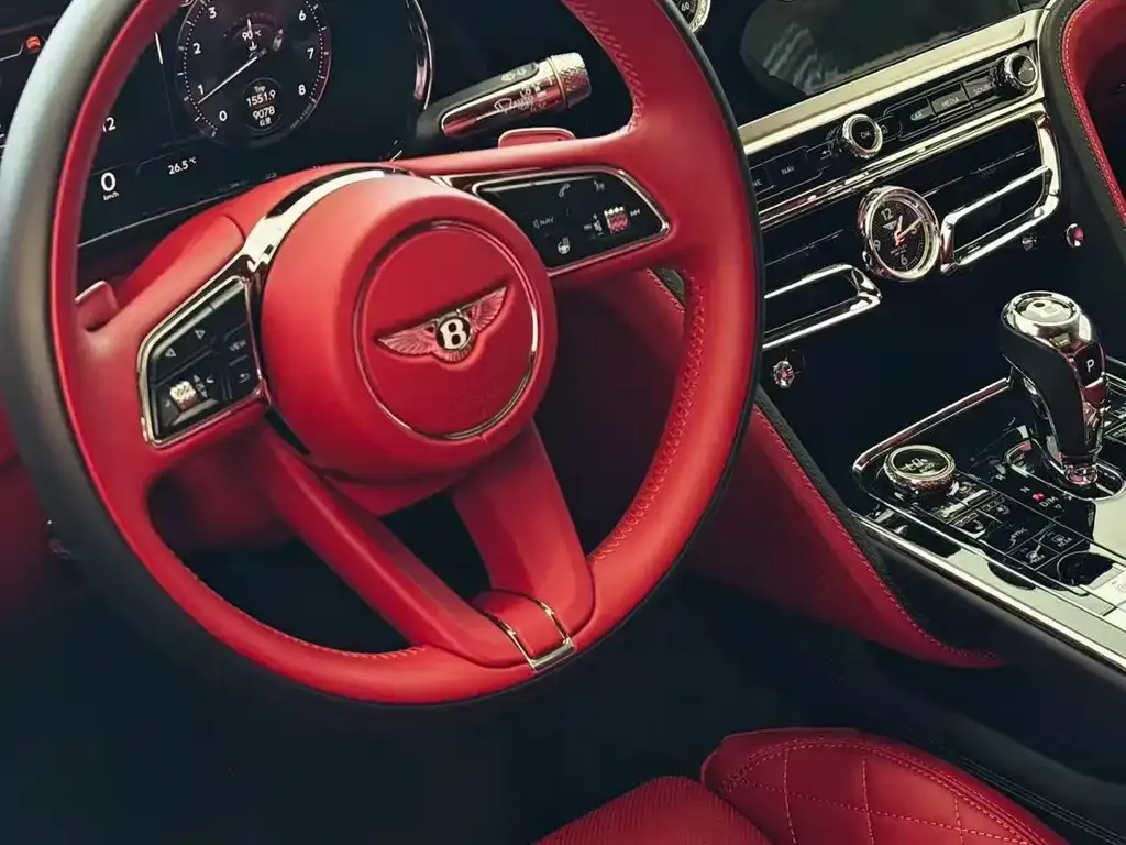 Bentley Flying Spur — фото 4