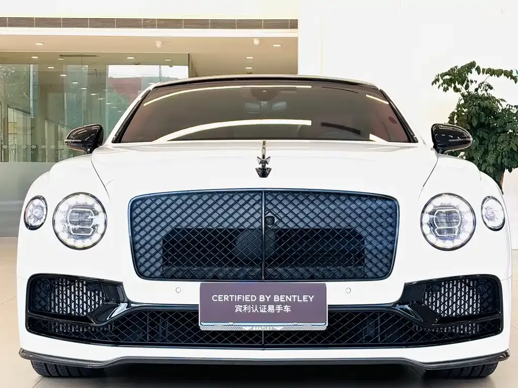 Bentley Flying Spur — фото 3