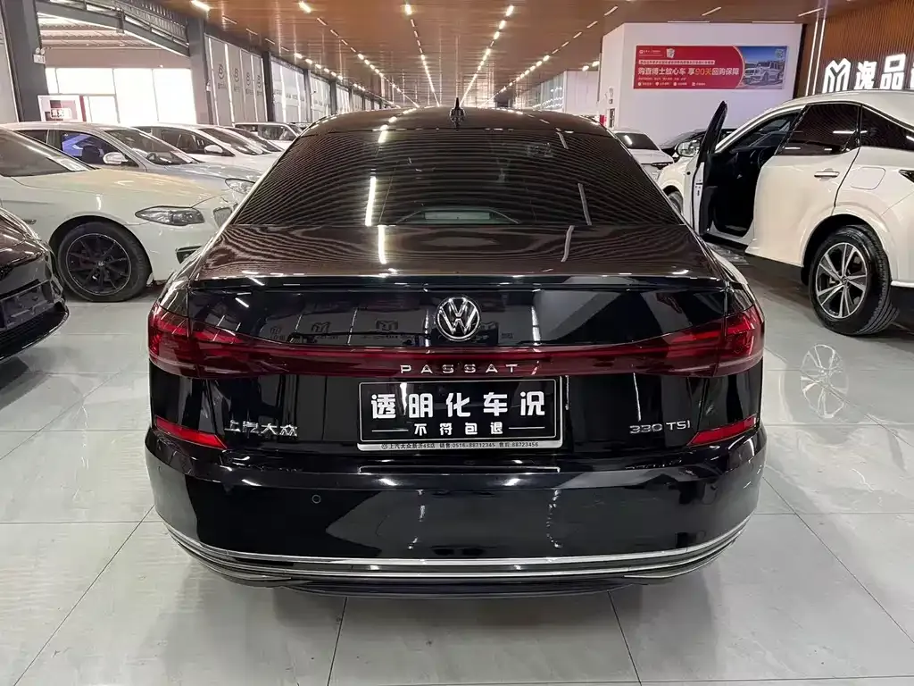 Volkswagen Passat — фото 8