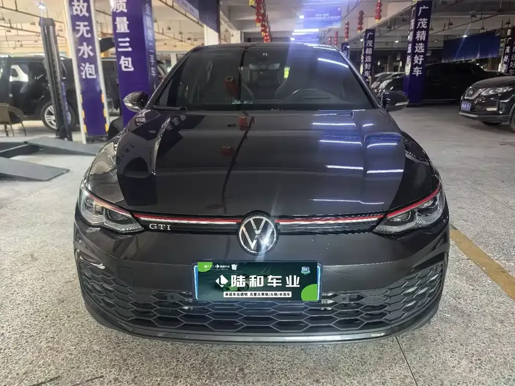 Volkswagen Golf GTI — фото 4