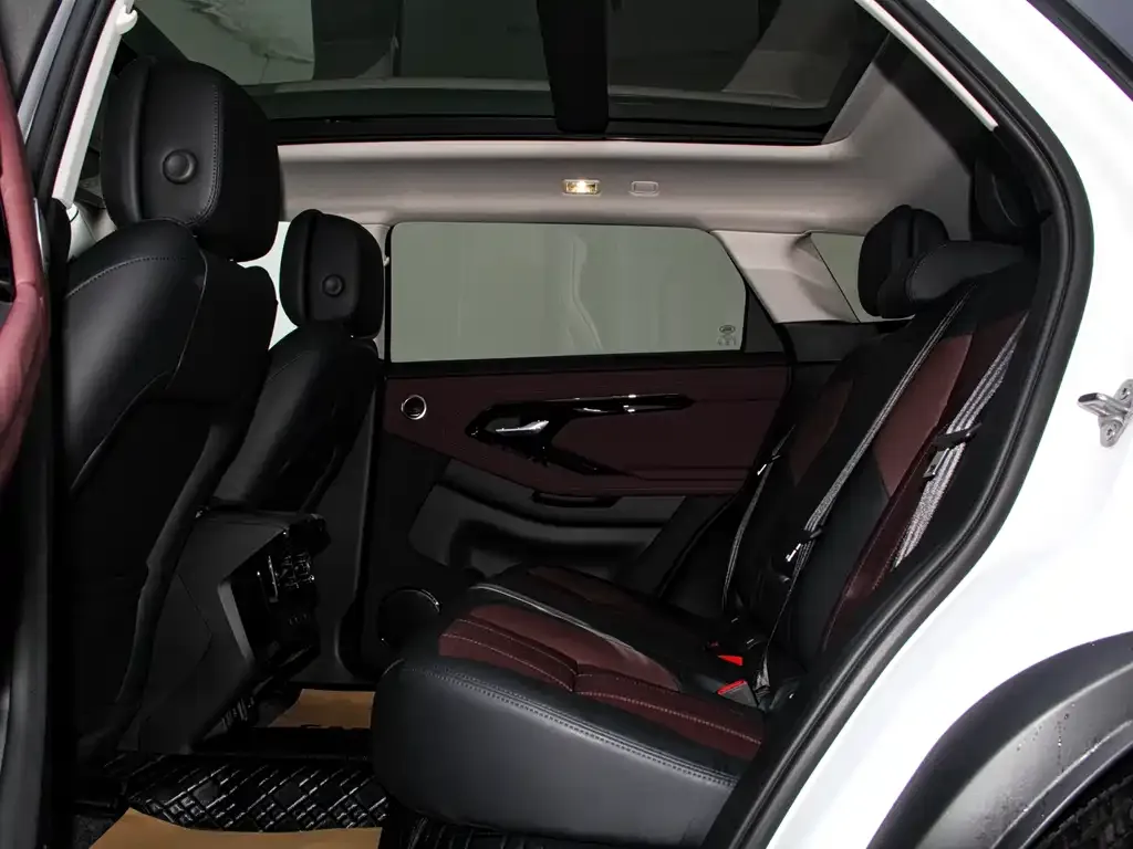 Land Rover Evoque — фото 6