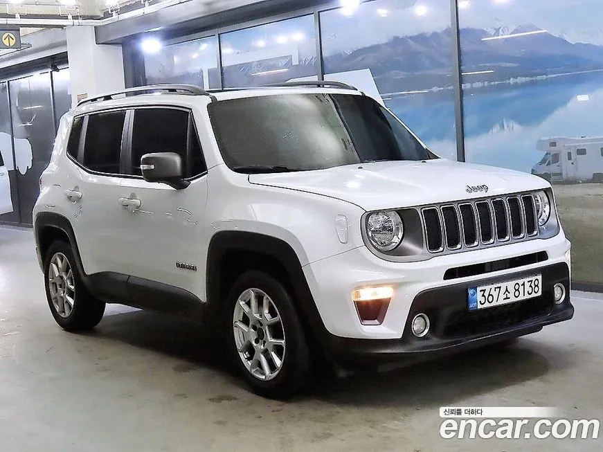 Jeep Renegade — фото 1