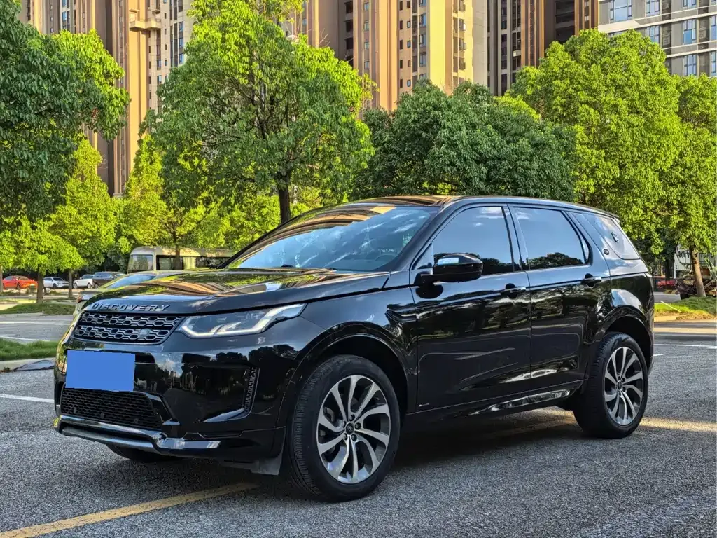 Land Rover Discovery Sport — фото 1