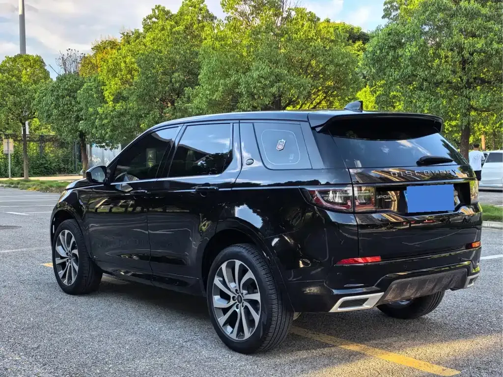 Land Rover Discovery Sport — фото 4