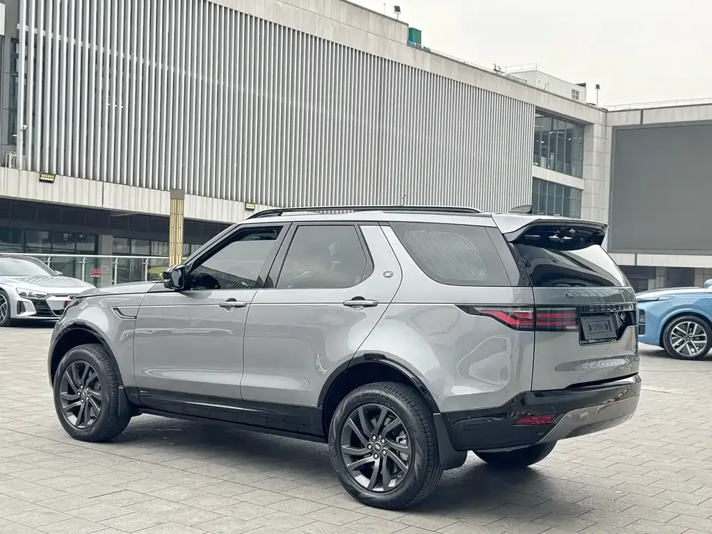 Land Rover Discovery — фото 7