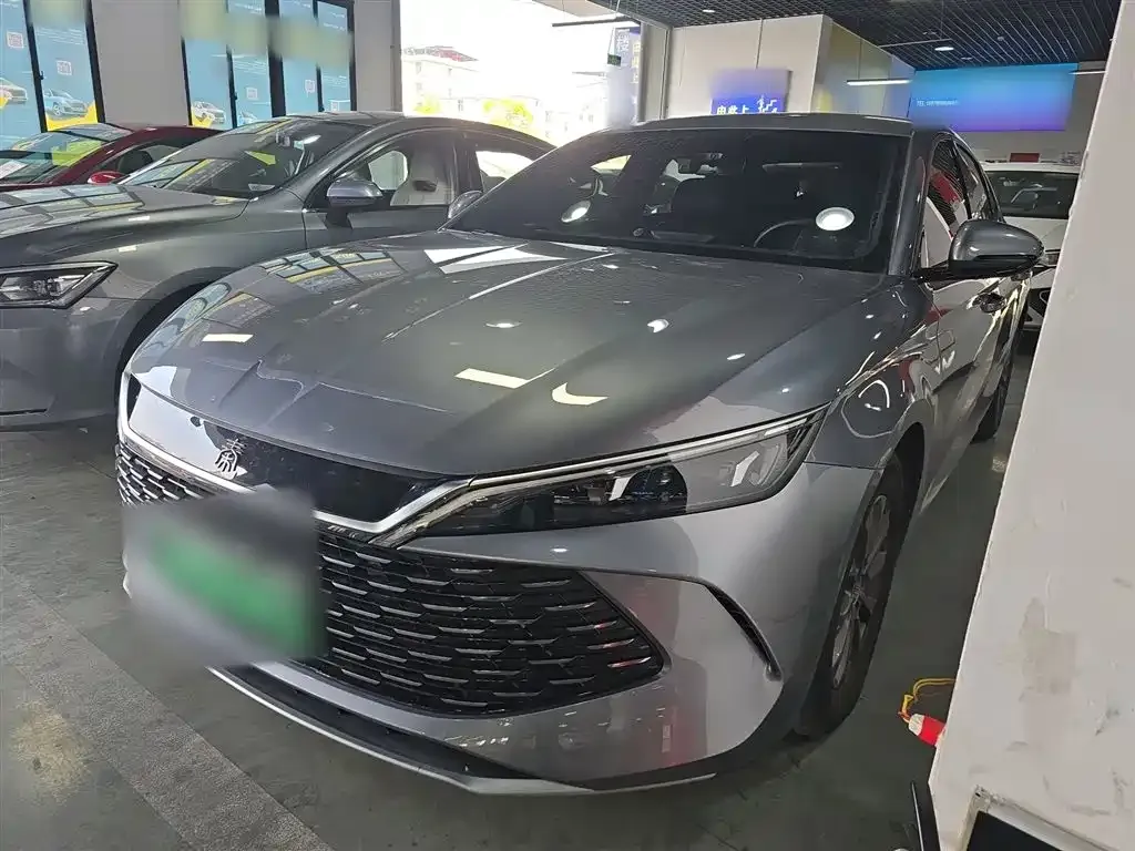 BYD Qin L — фото 1