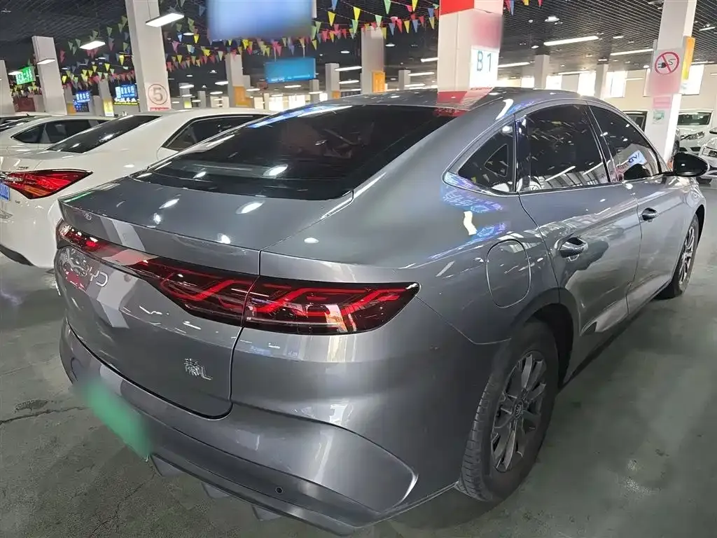BYD Qin L — фото 7