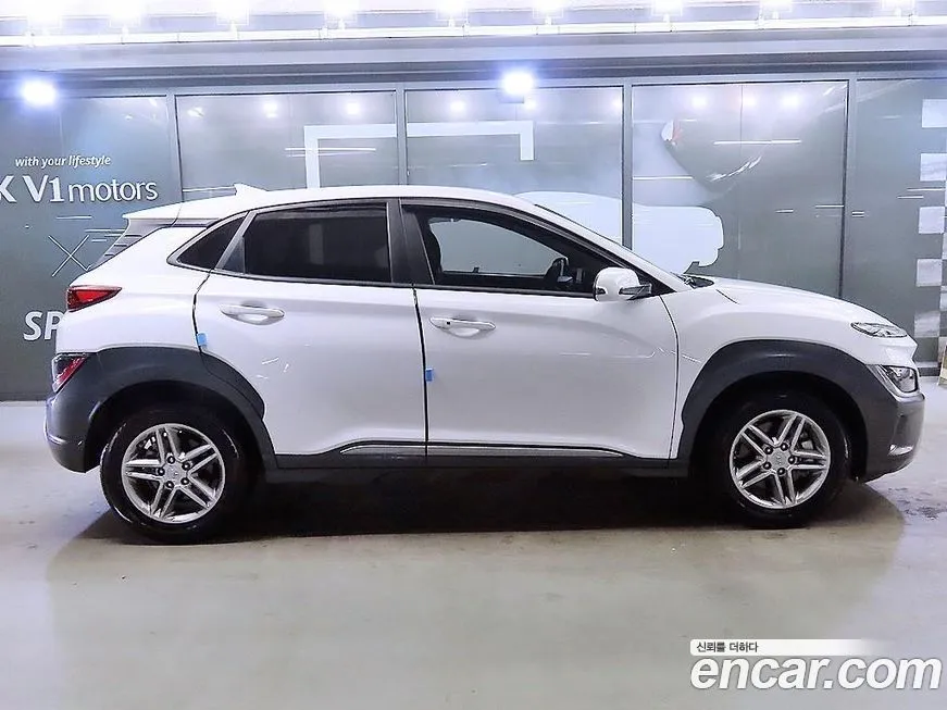 Hyundai Kona — фото 9
