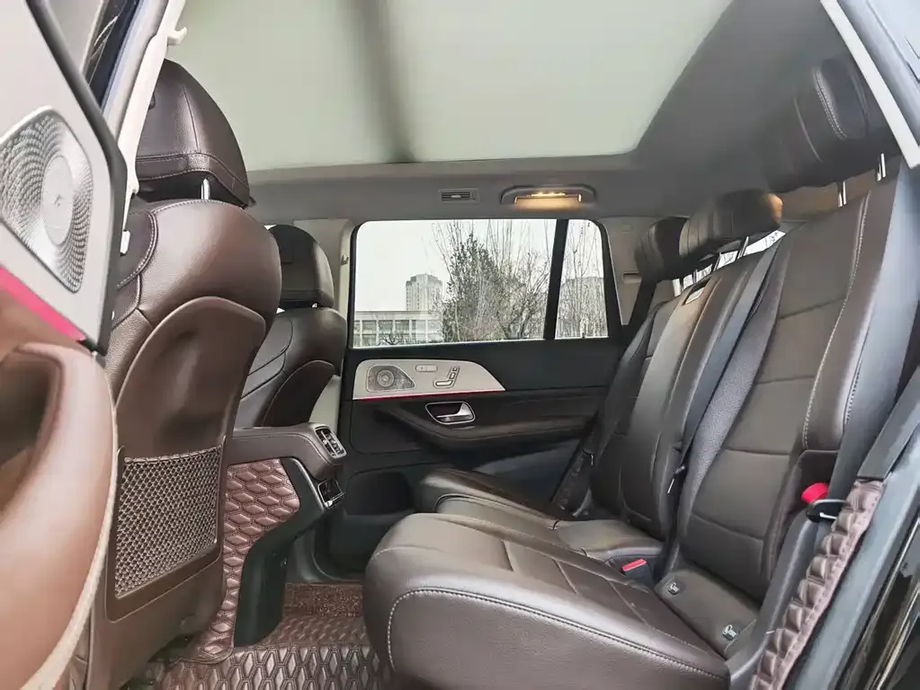 Mercedes-Benz GLS — фото 4