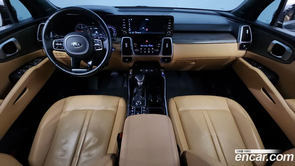 Kia Sorento — фото 7
