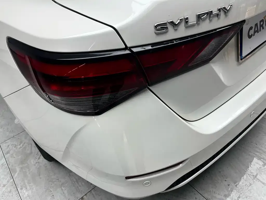 Nissan Sylphy — фото 7