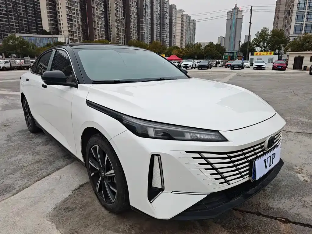Changan Eado — фото 7