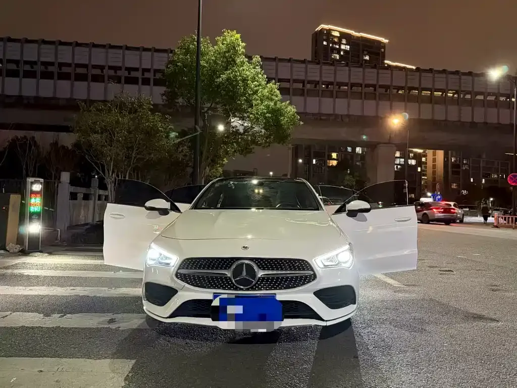 Mercedes-Benz CLA (Import) — фото 1