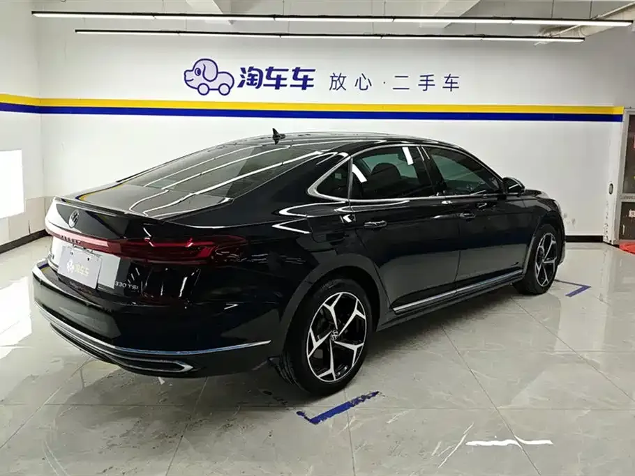 Volkswagen Passat — фото 4
