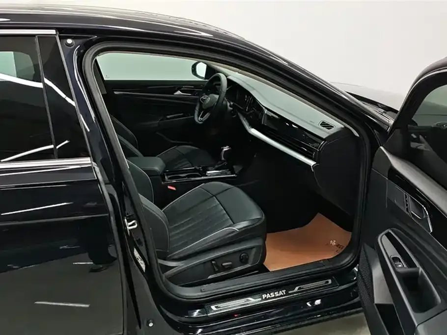 Volkswagen Passat — фото 2