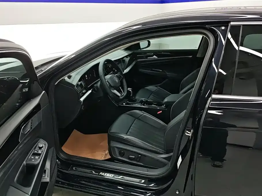 Volkswagen Passat — фото 6