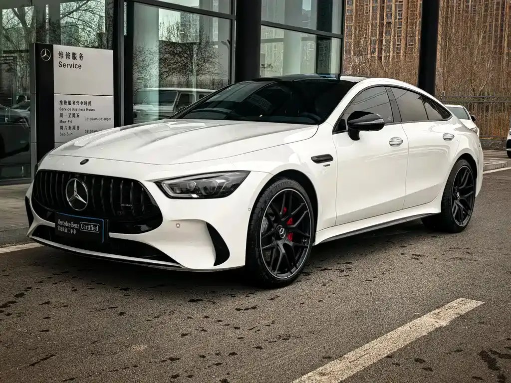 Mercedes-Benz AMG GT — фото 1