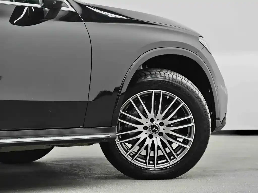 Mercedes-Benz GLC — фото 6
