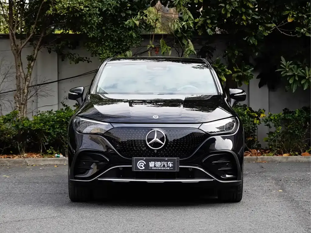 Mercedes-Benz EQE SUV — фото 2
