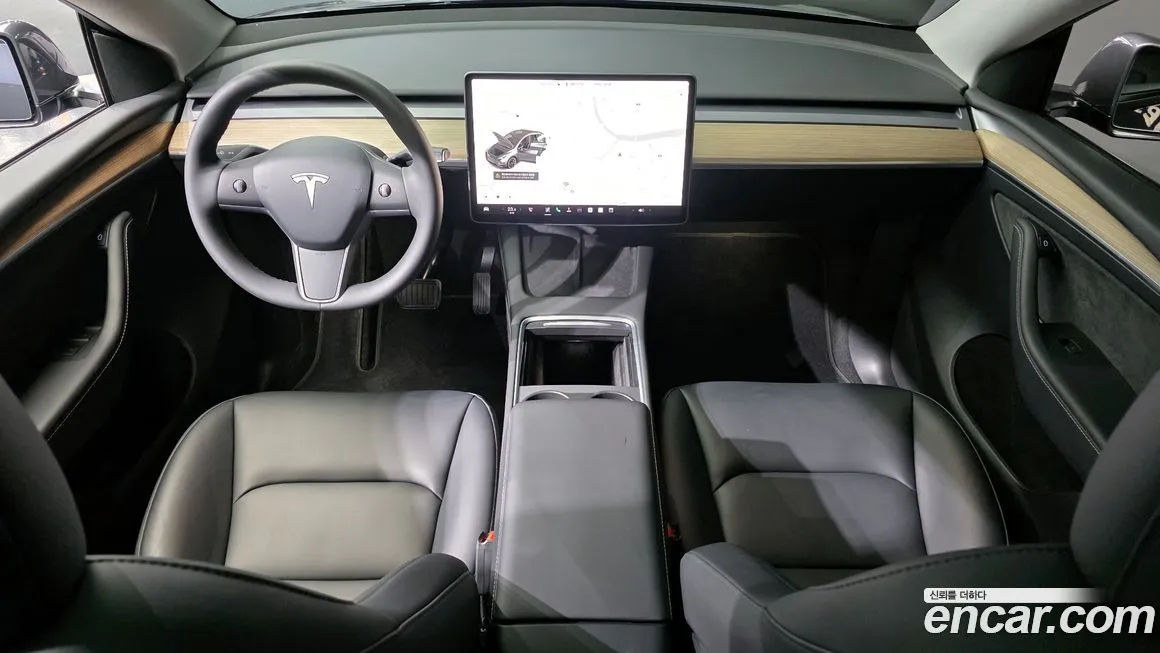 Tesla Model Y — фото 6