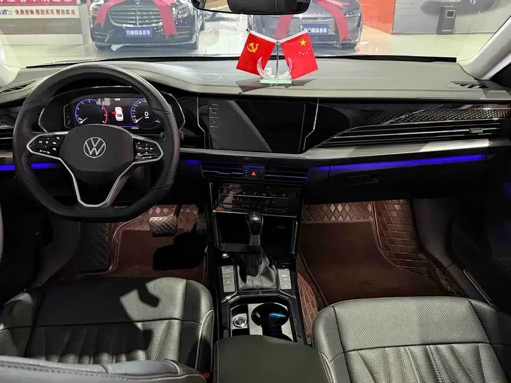 Volkswagen Passat — фото 5